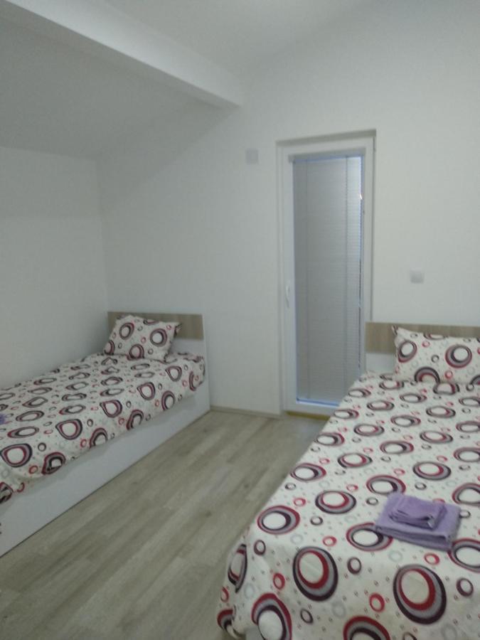 The Brothers Villa Hotel Ohrid Bagian luar foto