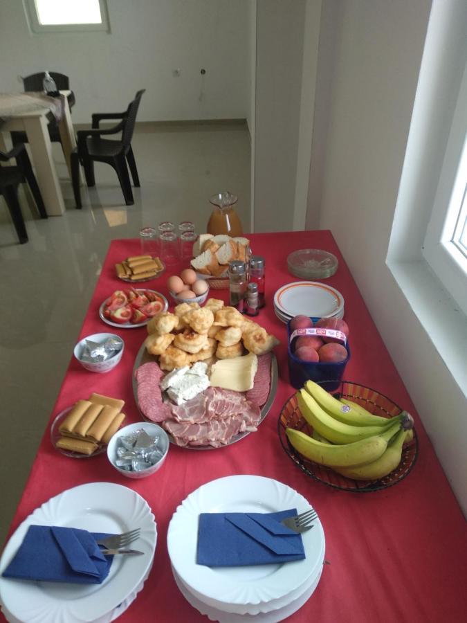 The Brothers Villa Hotel Ohrid Bagian luar foto